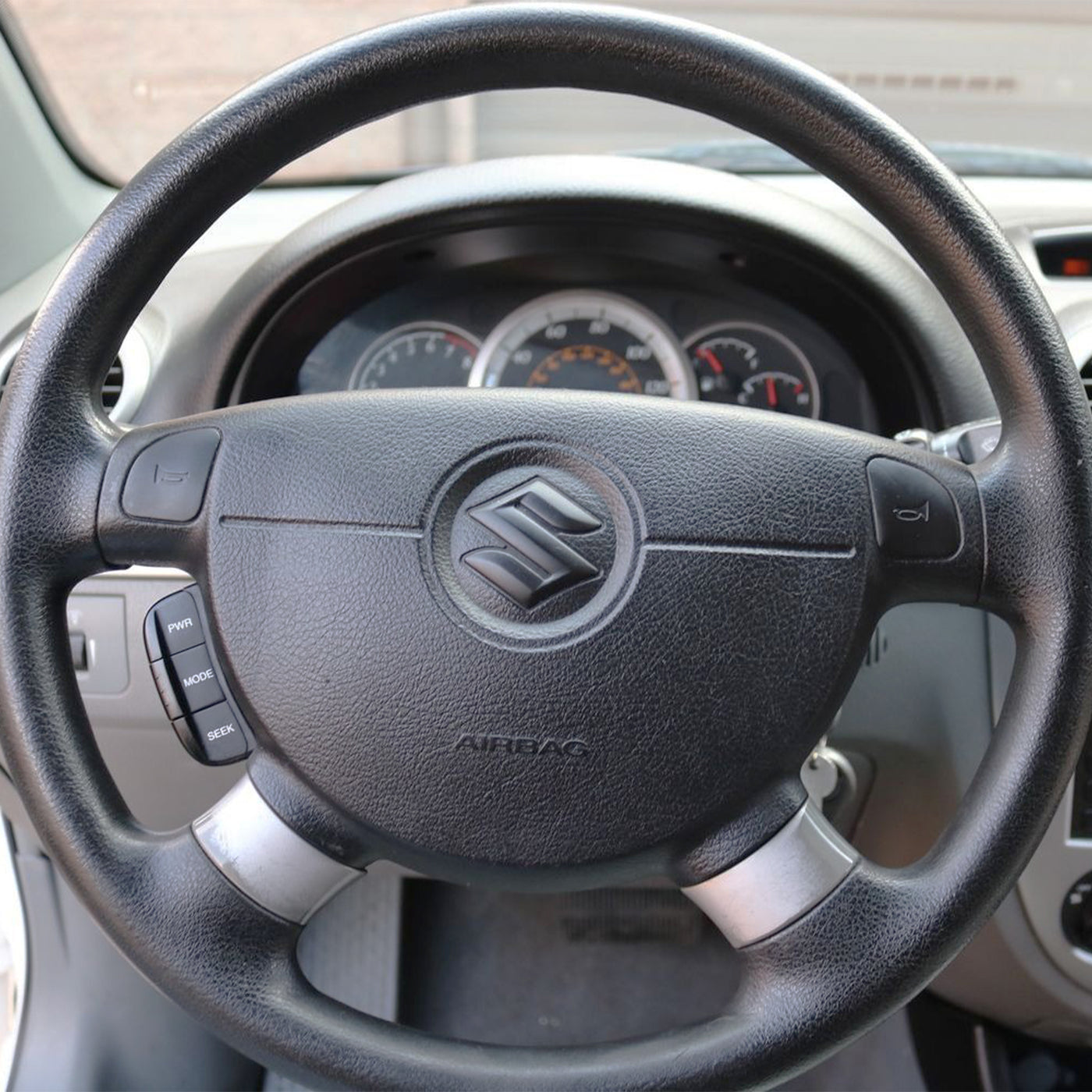 2004-2008 Suzuki Forenza Steering Wheel Airbag