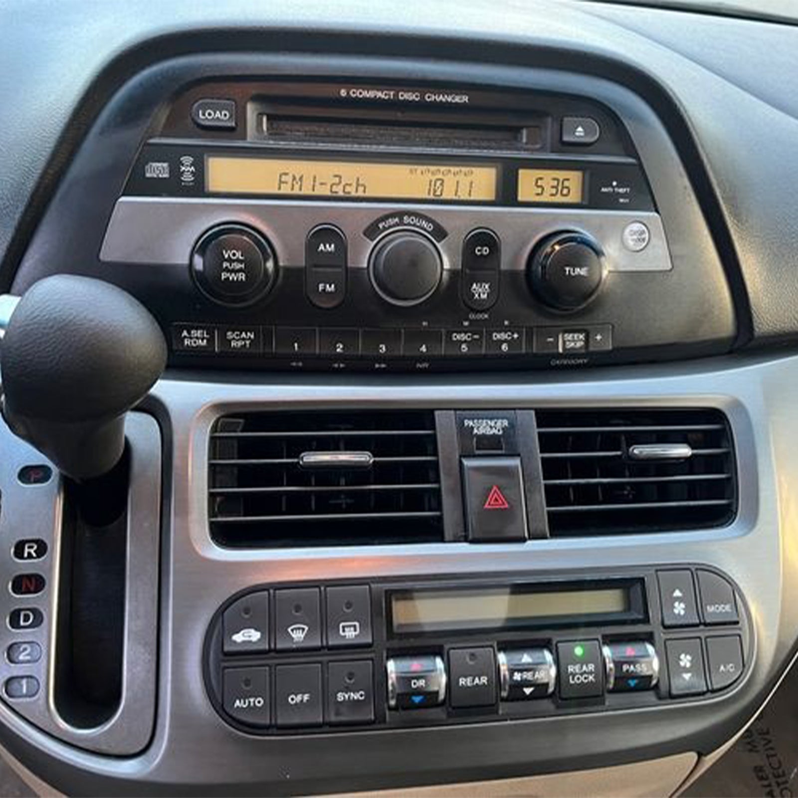 2005-2010 Honda Odyssey Radio Receiver