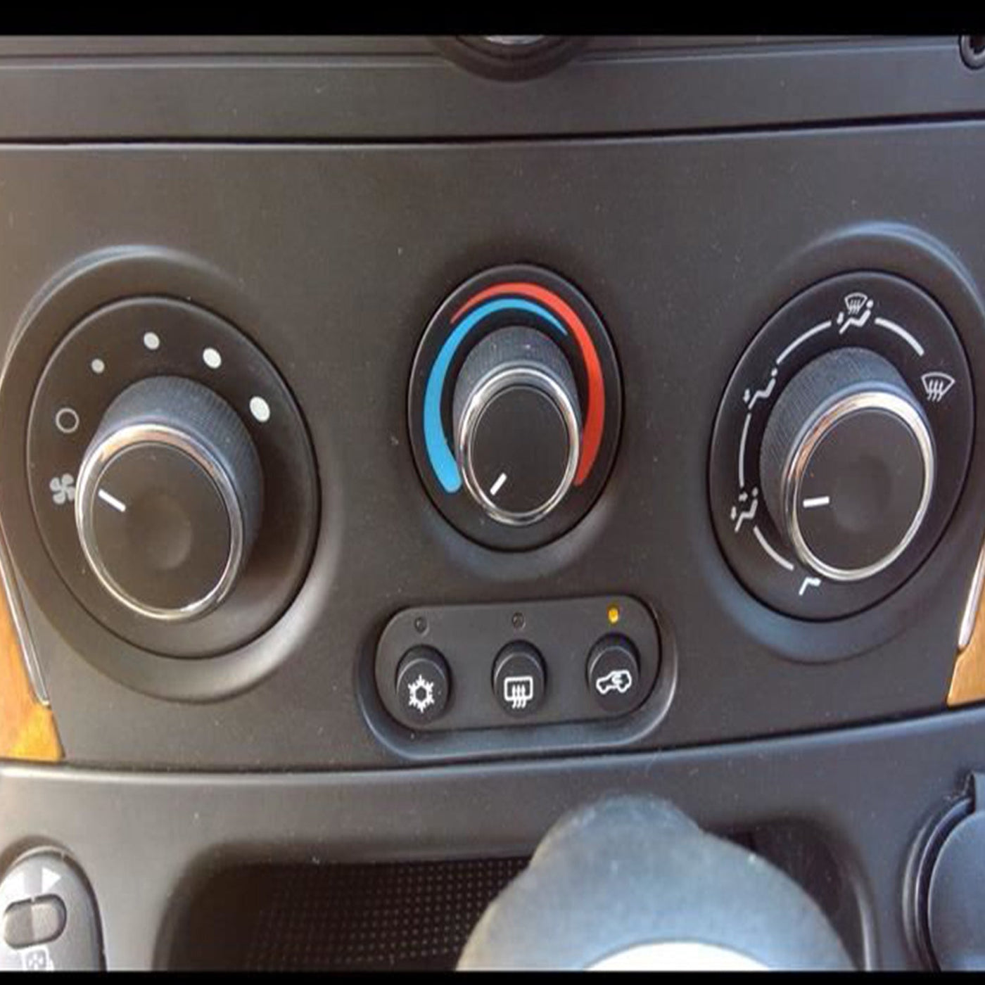 2006-2007 Saturn Vue Climate Control