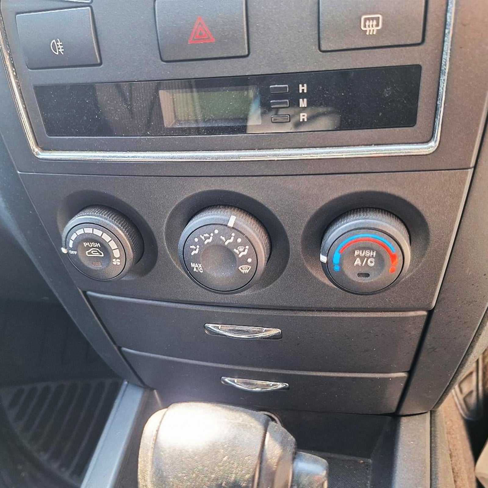 2007-2009 Kia Sorento Climate Control