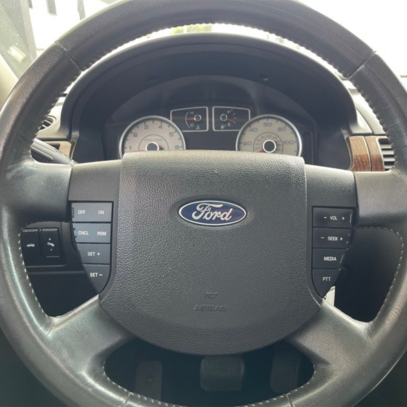 2008-2009 Ford Taurus Steering Wheel Airbag