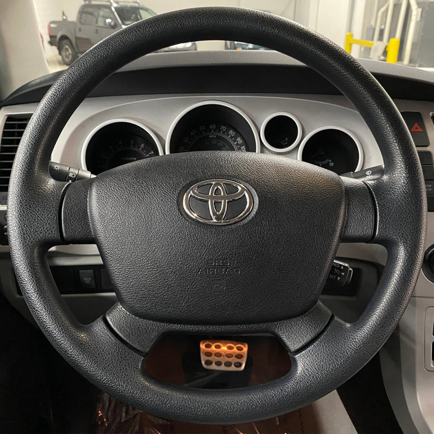 2008-2009 Toyota Sequoia Steering Wheel Airbag