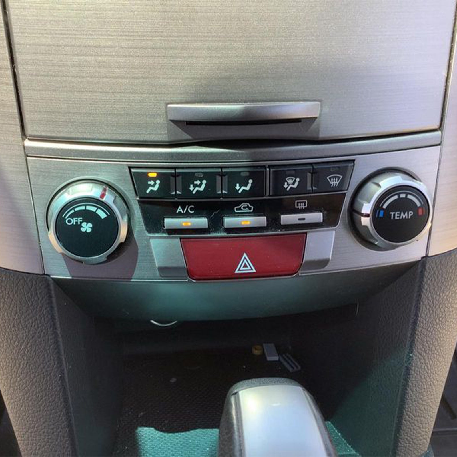 2010-2014 Subaru Legacy Climate Control