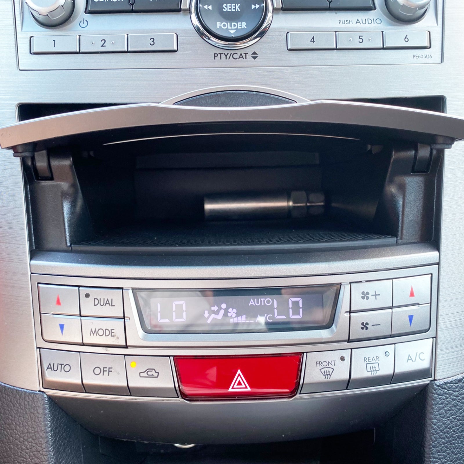 2010-2014 Subaru Legacy Climate Control