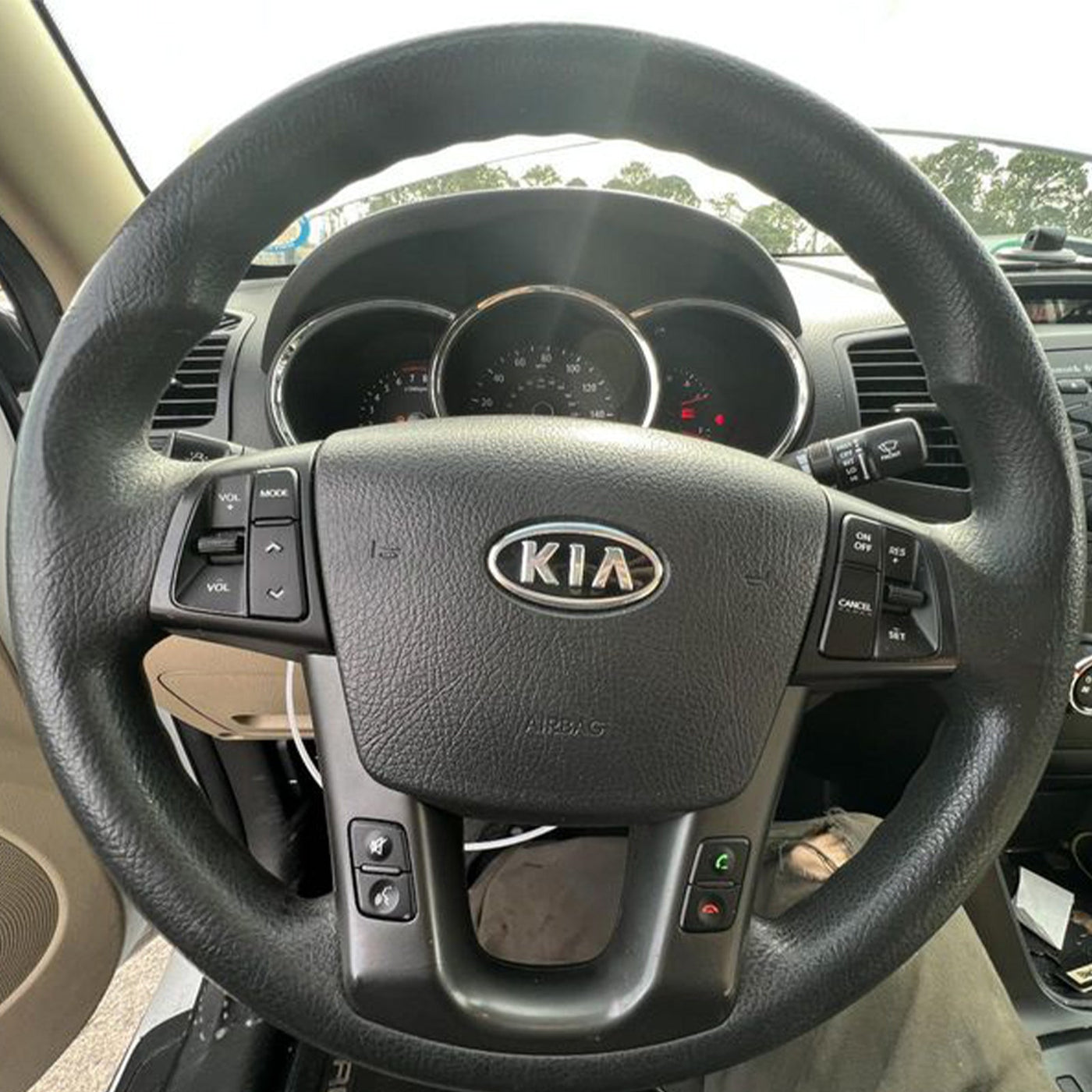 2011-2013 Kia Sorento Steering Wheel Airbag