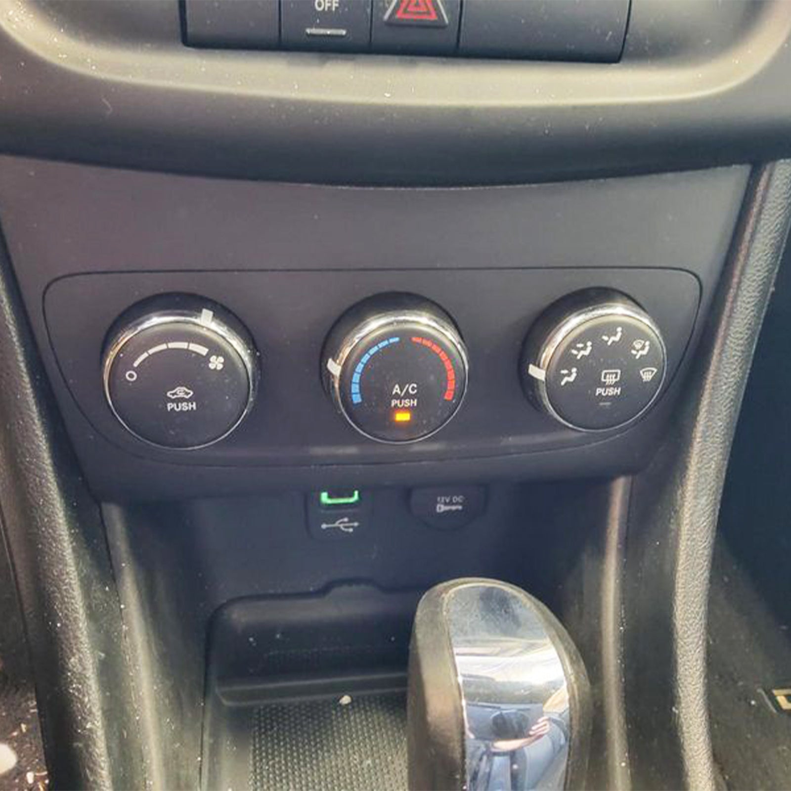 2011-2014 Chrysler 200 Climate Control