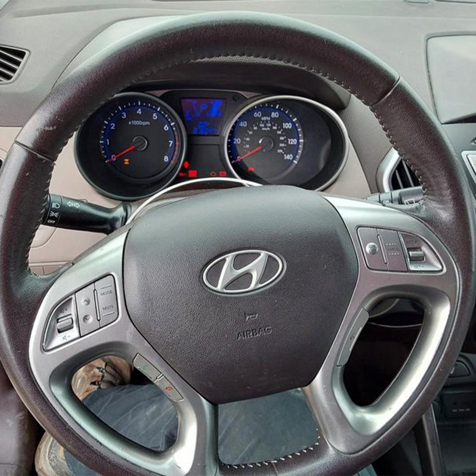 2011-2015 Hyundai Tucson Steering Wheel Airbag