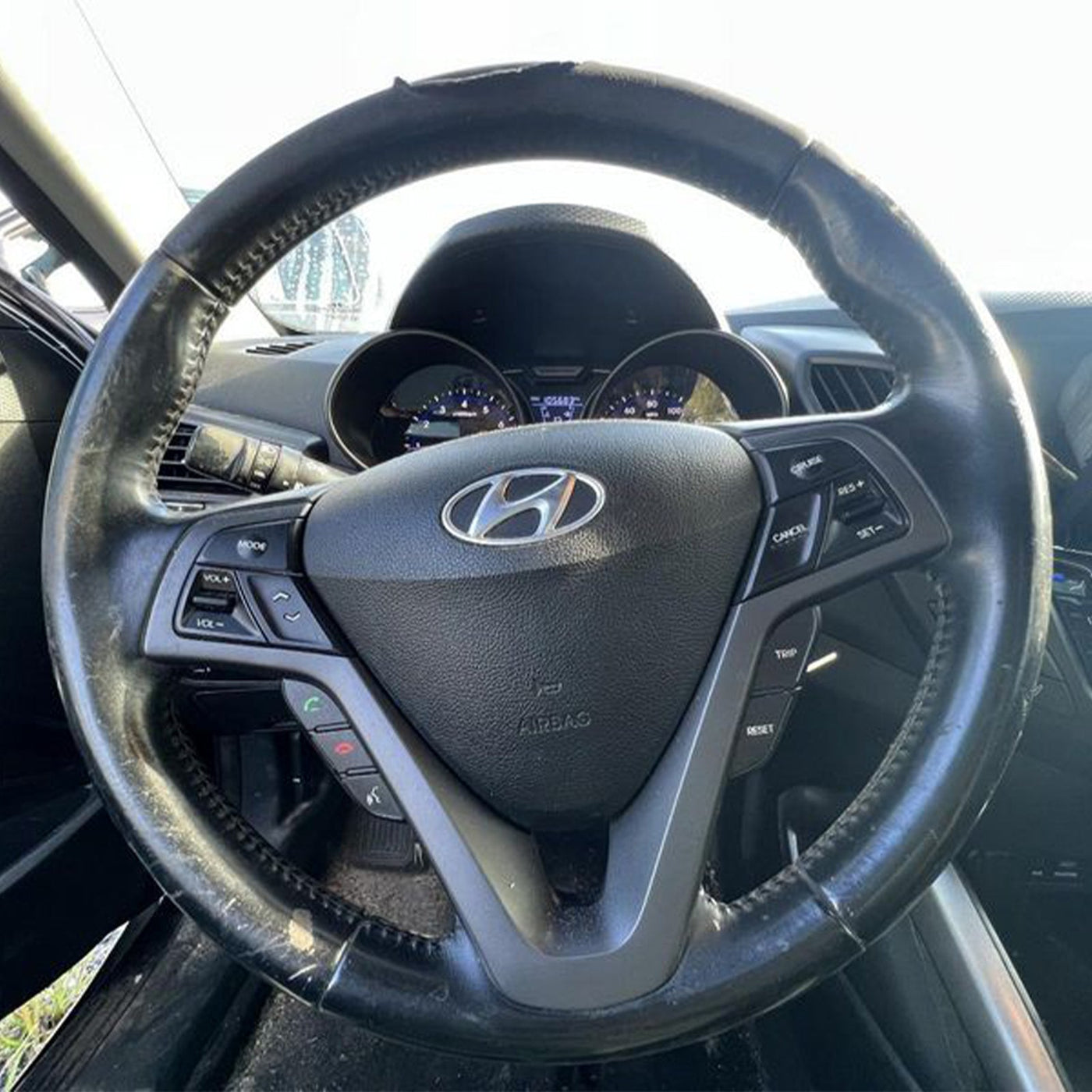 2012-2017 Hyundai Veloster Steering Wheel Airbag