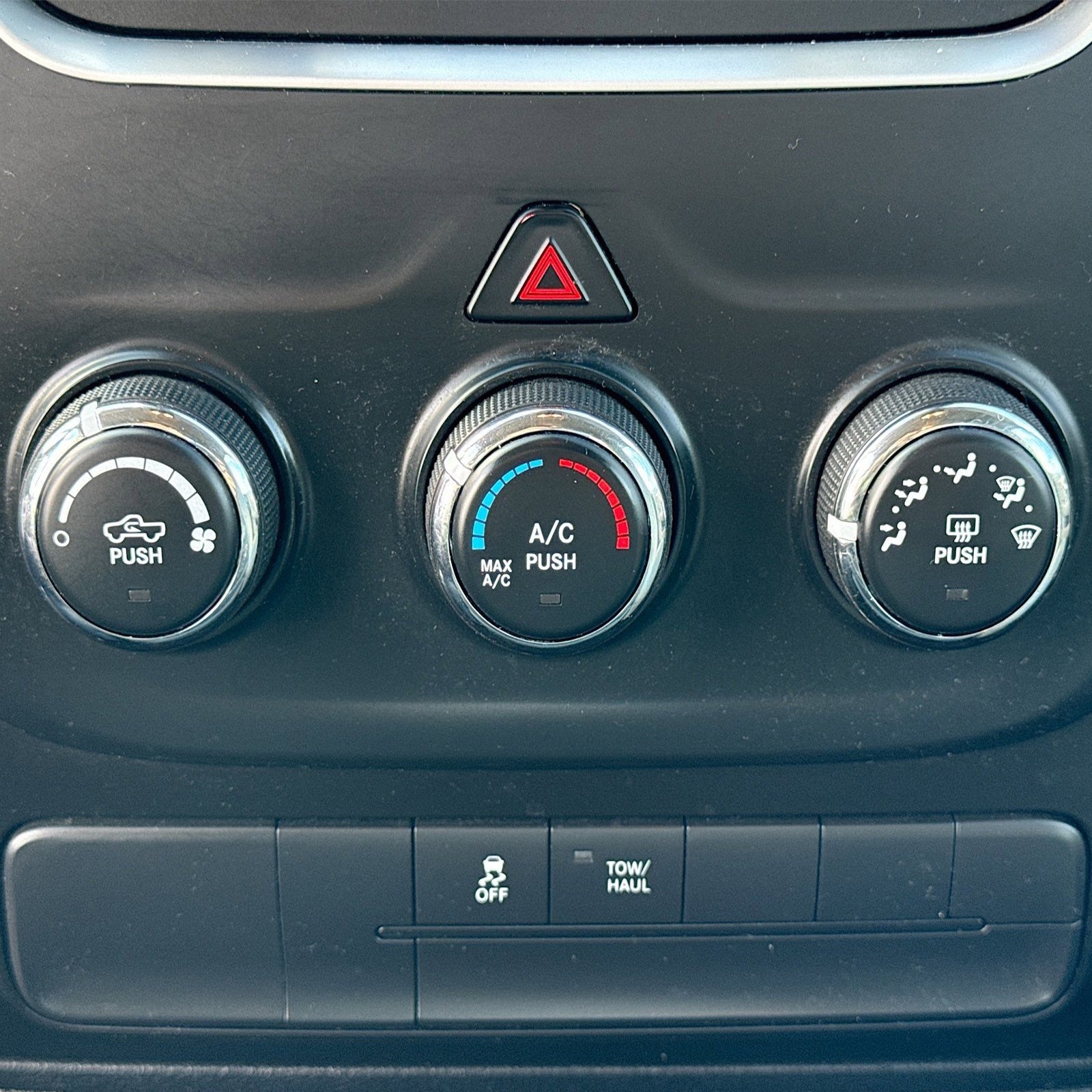 2013-2019 Dodge RAM 1500 Climate Control