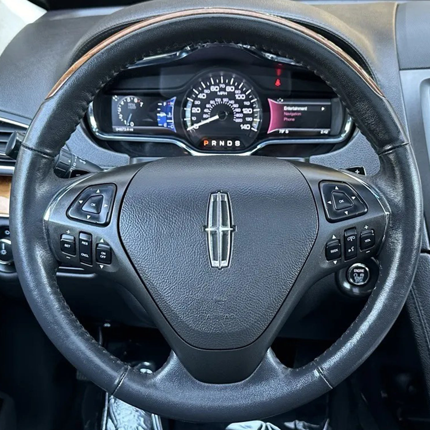 2013-2019 Lincoln MKT Driver Steering Wheel Airbag