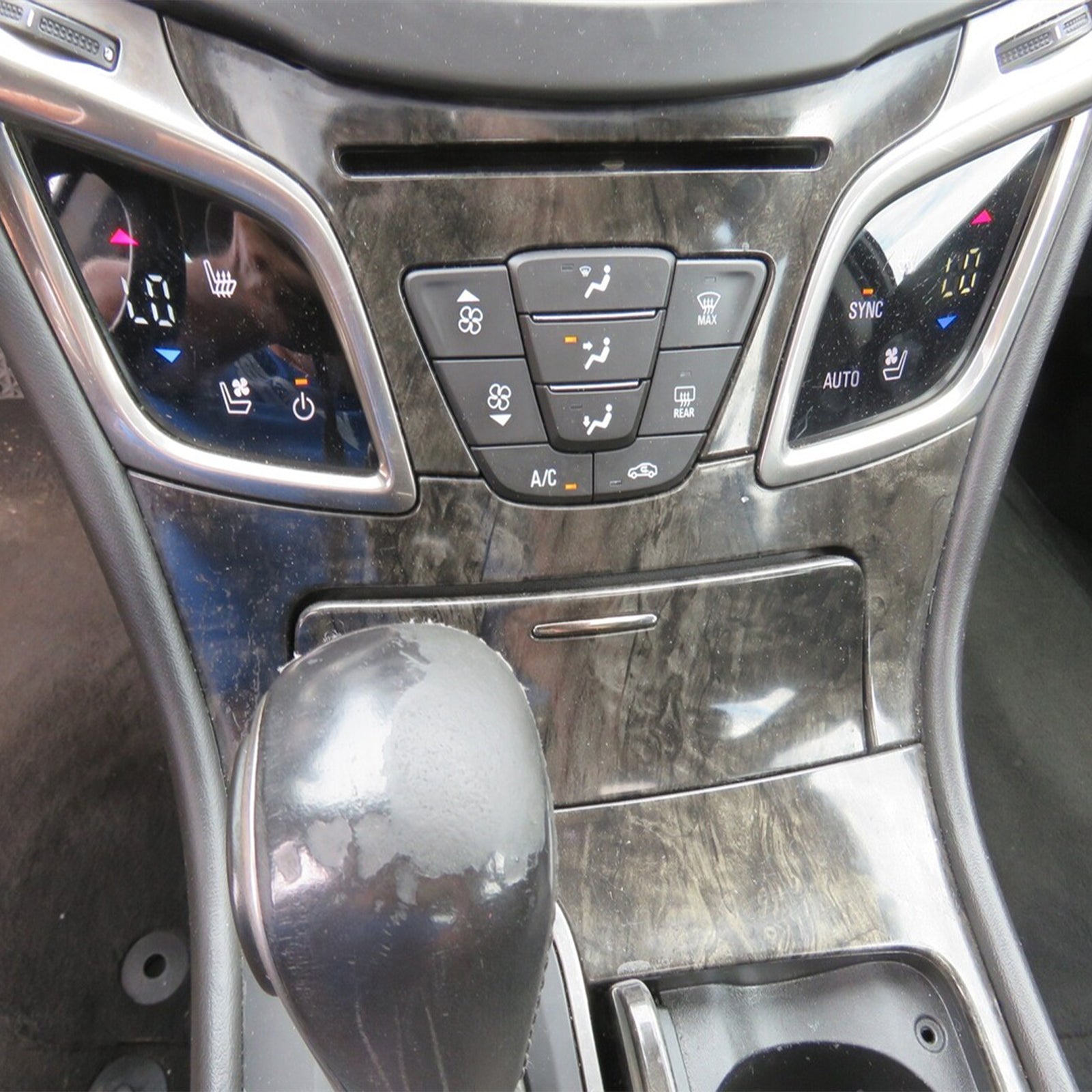 2014-2016 Buick Lacrosse Climate Control