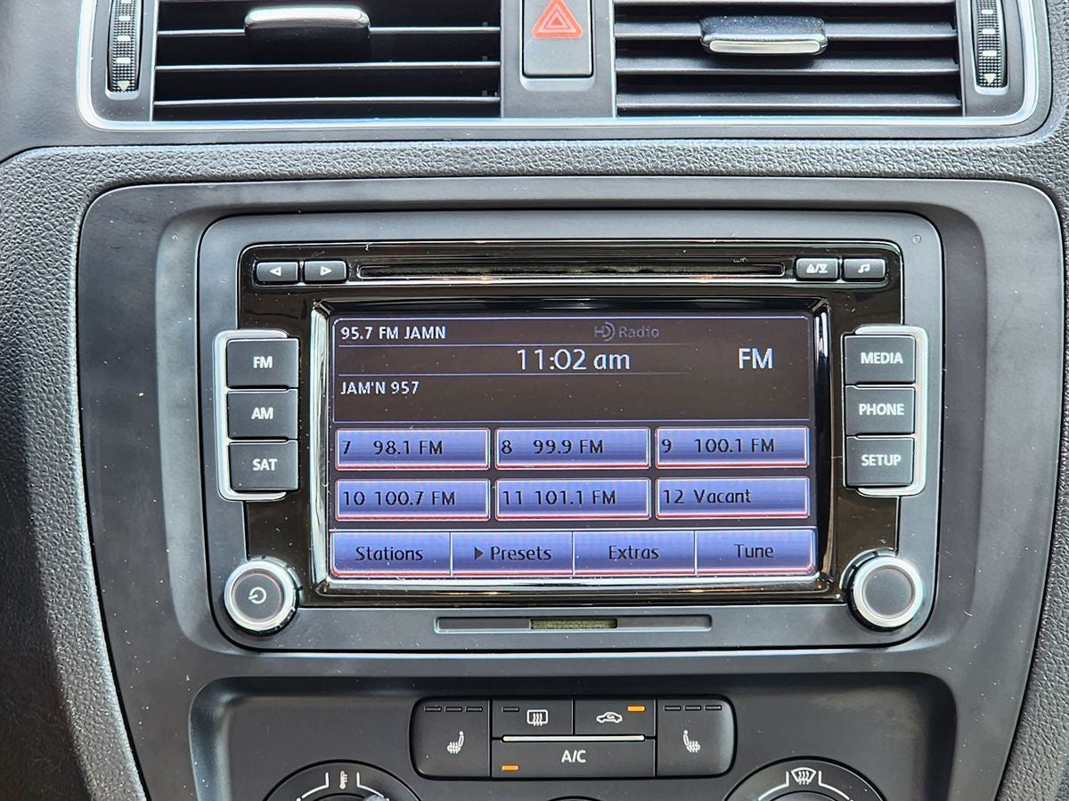 2014-2017 Volkswagen Jetta Radio Receiver