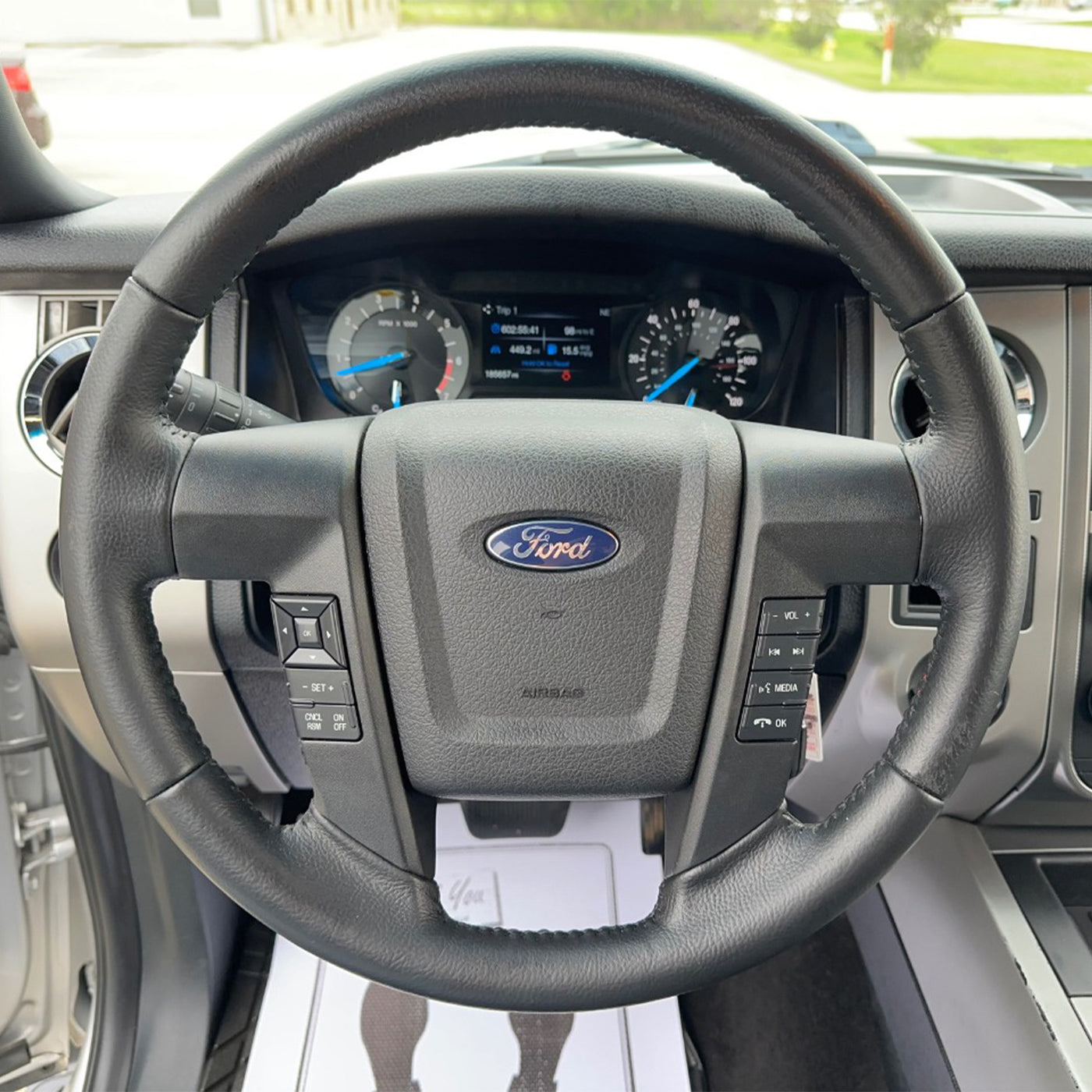 2015-2017 Ford Expedition Steering Wheel Airbag