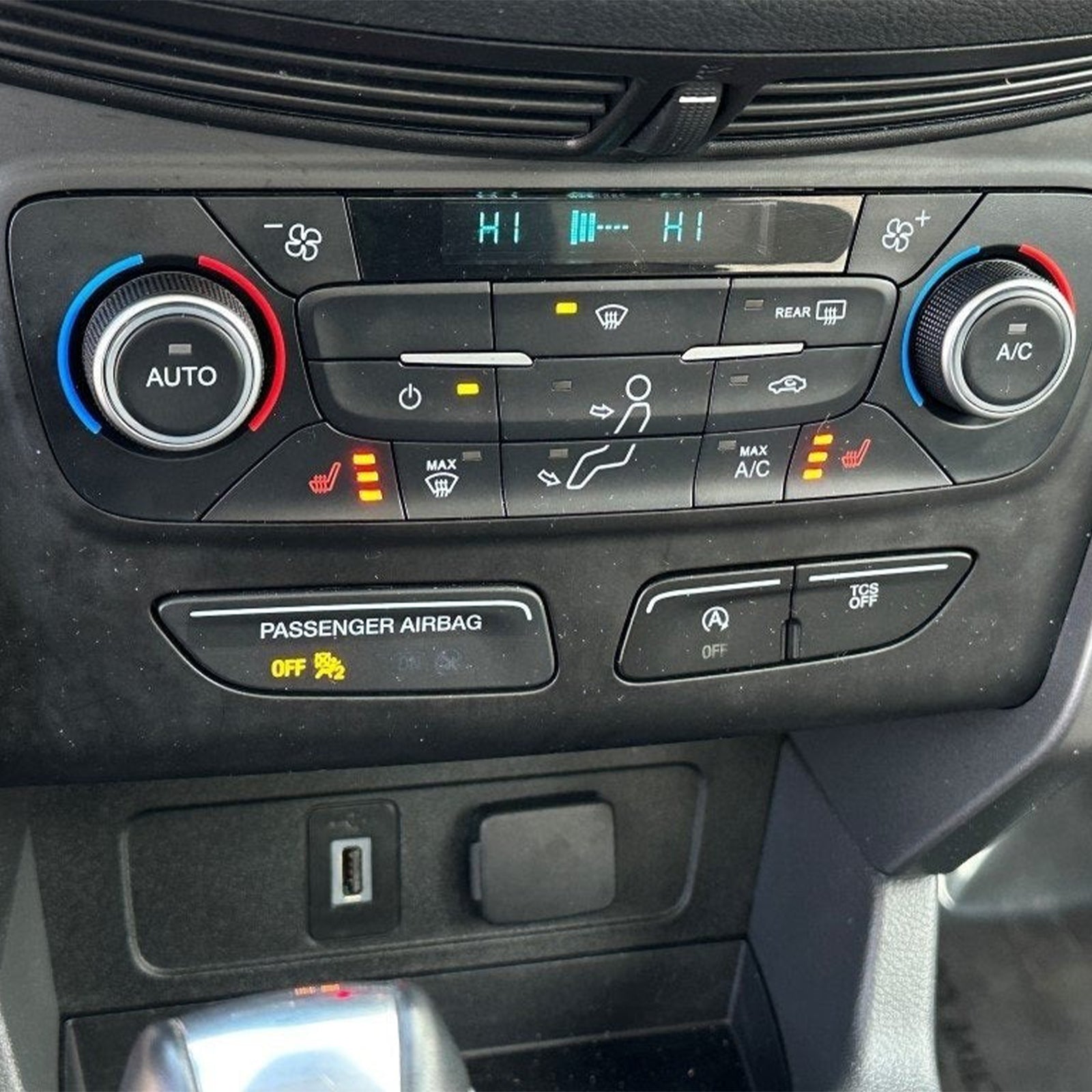 2015-2018 Ford Focus Climate Control