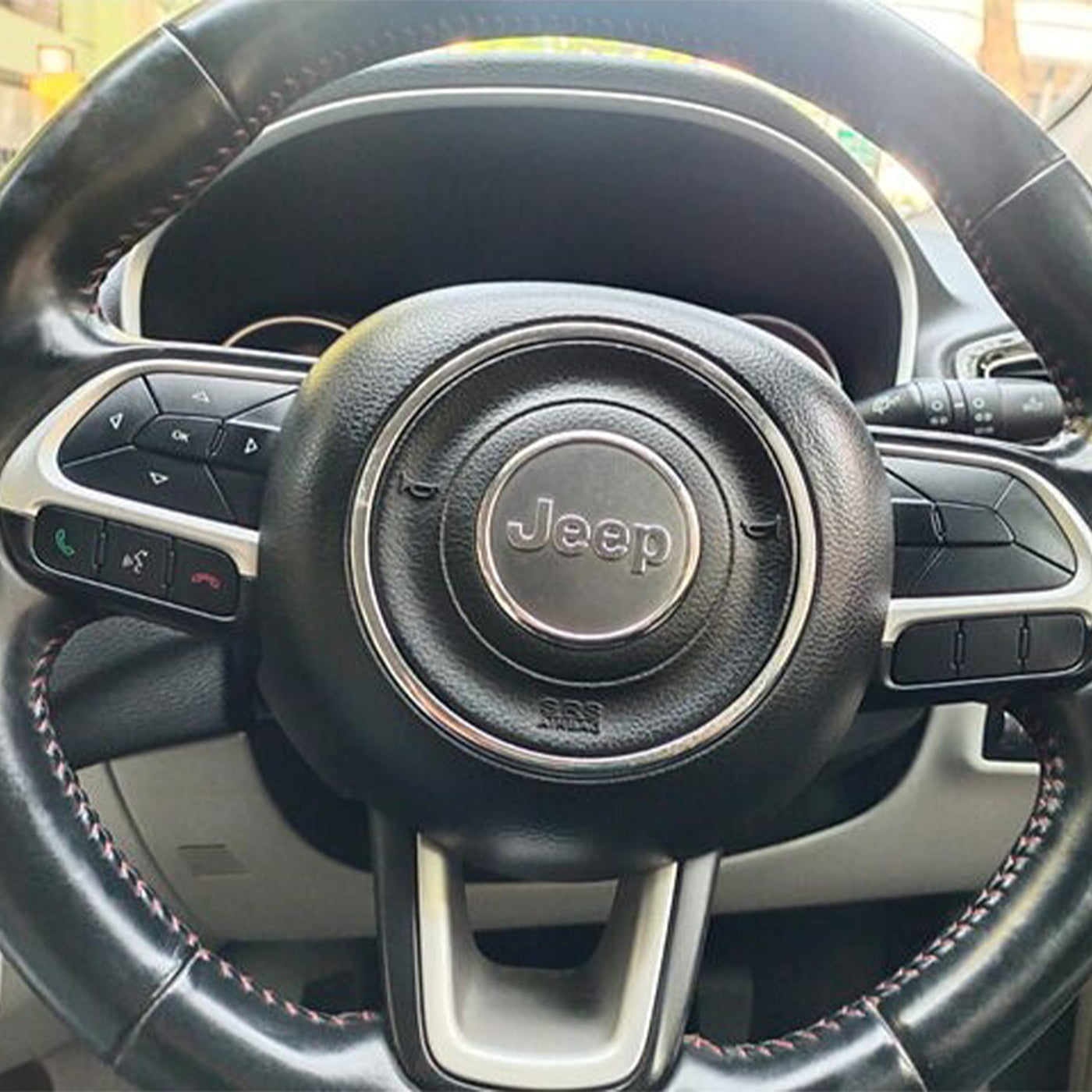 2015-2018 Jeep Renegade Steering Wheel Airbag
