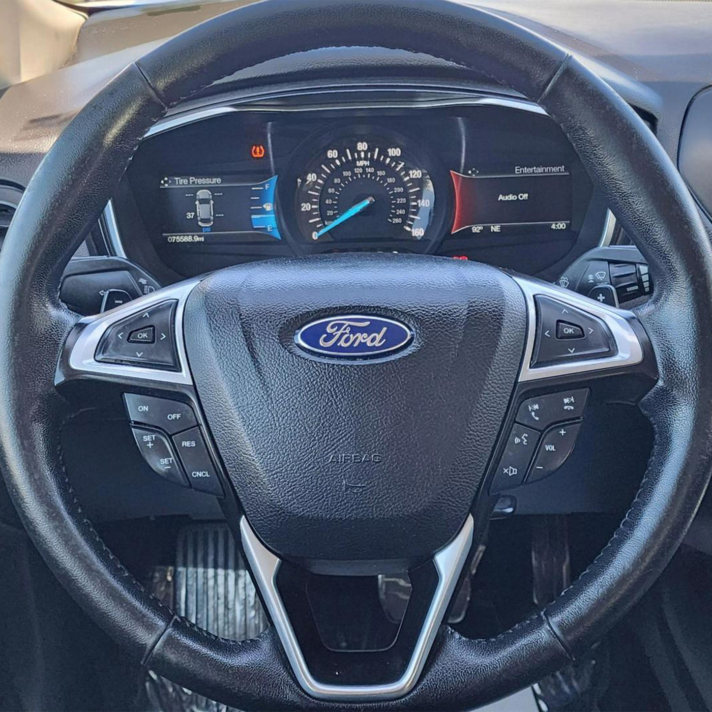 2017-2019 Ford Fusion Steering Wheel Airbag