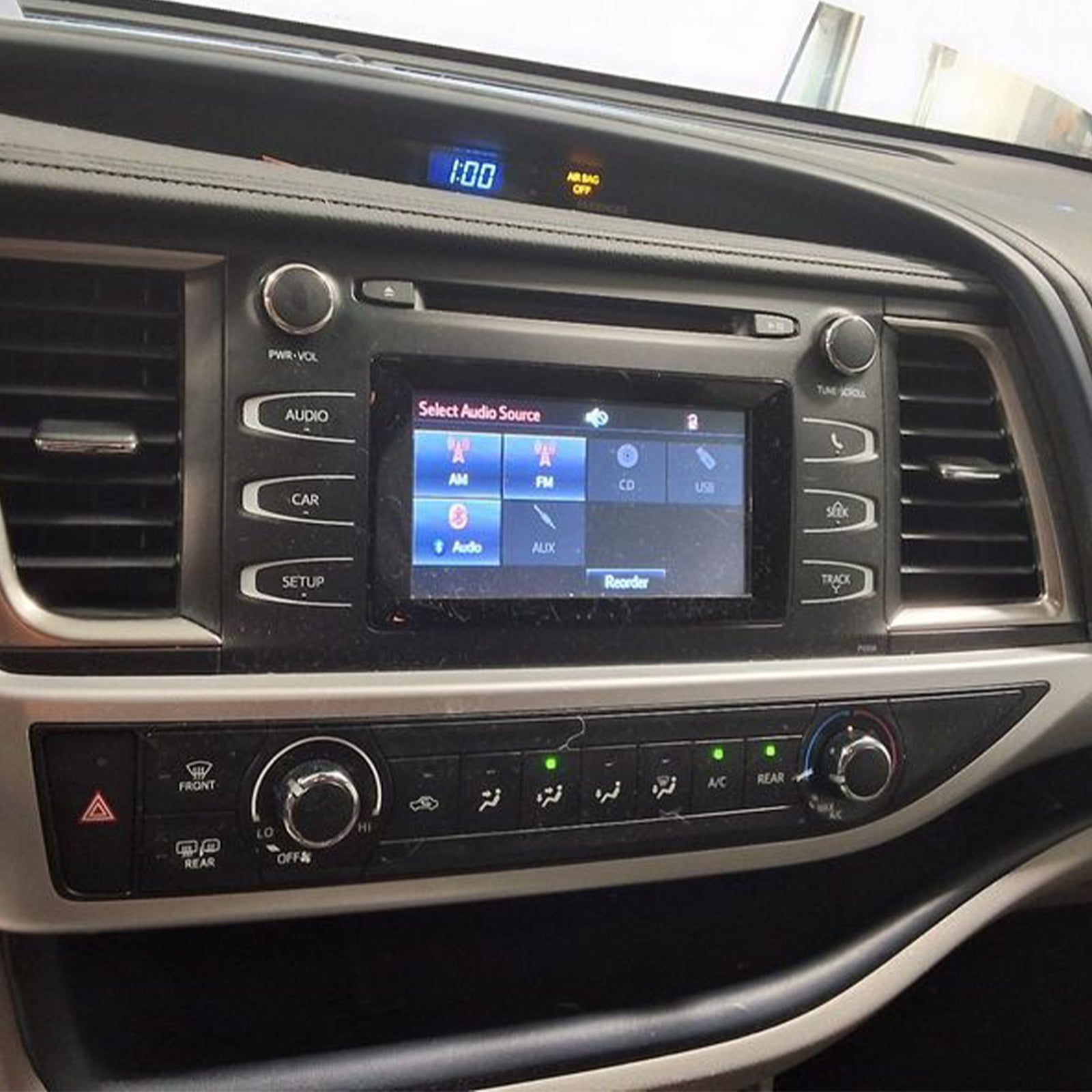 2017-2018 Toyota Highlander Radio Receiver