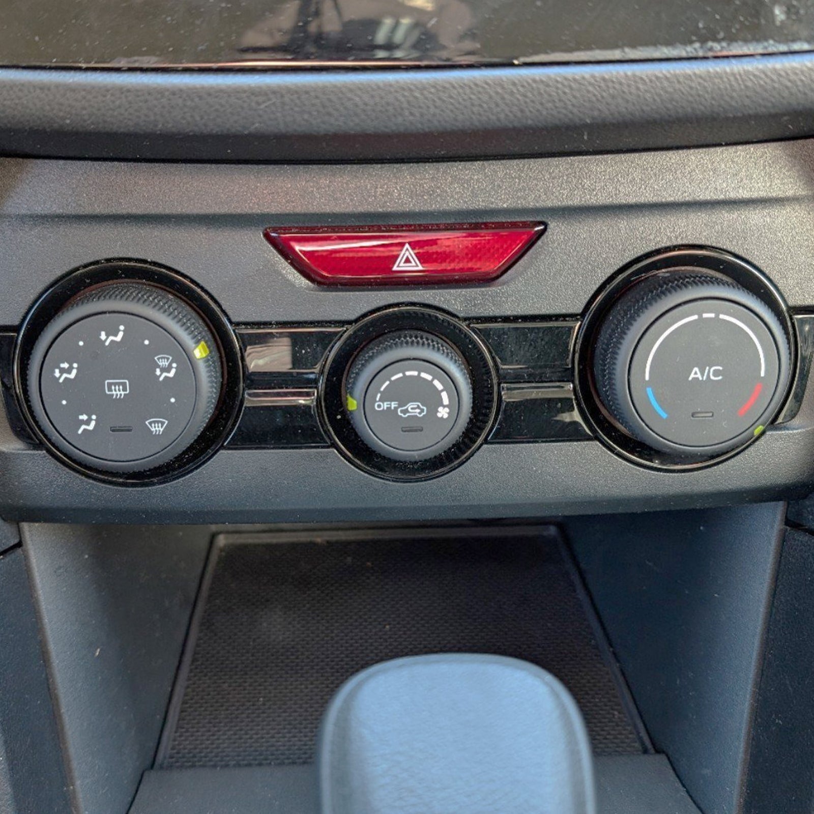 2017-2020 Subaru Impreza Climate Control