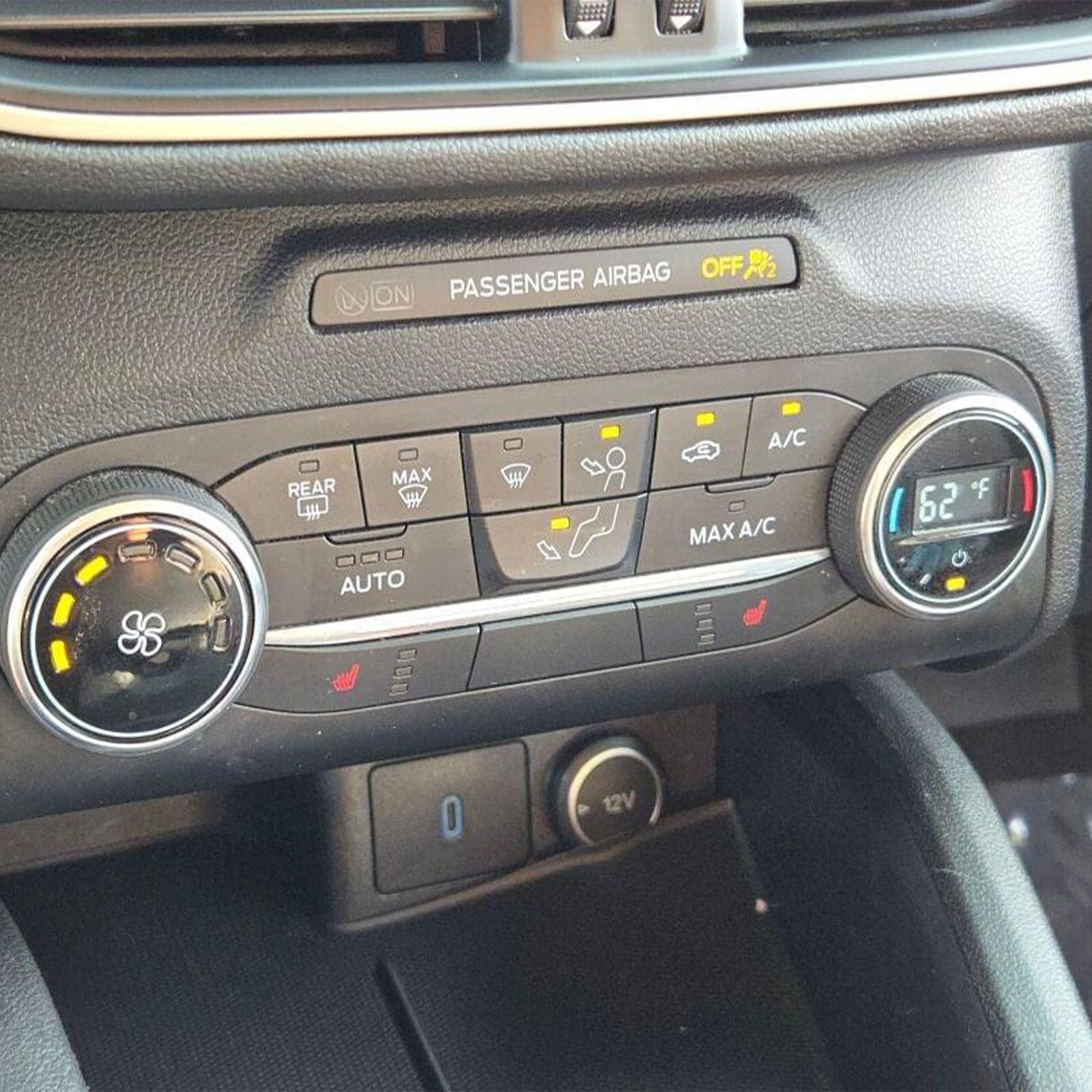 2018-2020 Ford Ecosport Climate Control