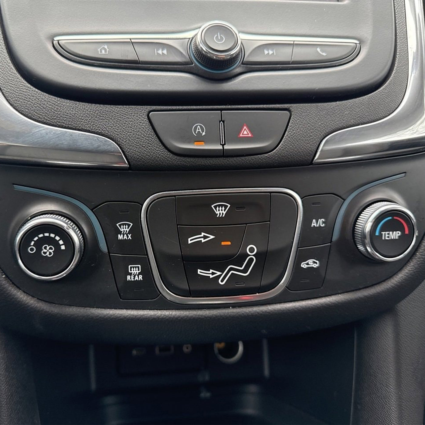 2018 Chevy Equinox Climate Control