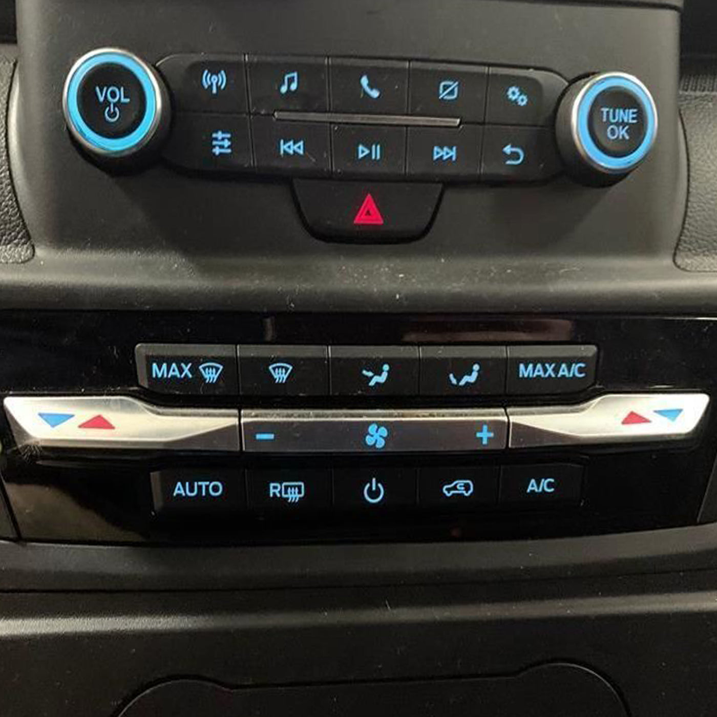 2020-2022 Ford Explorer Climate Control