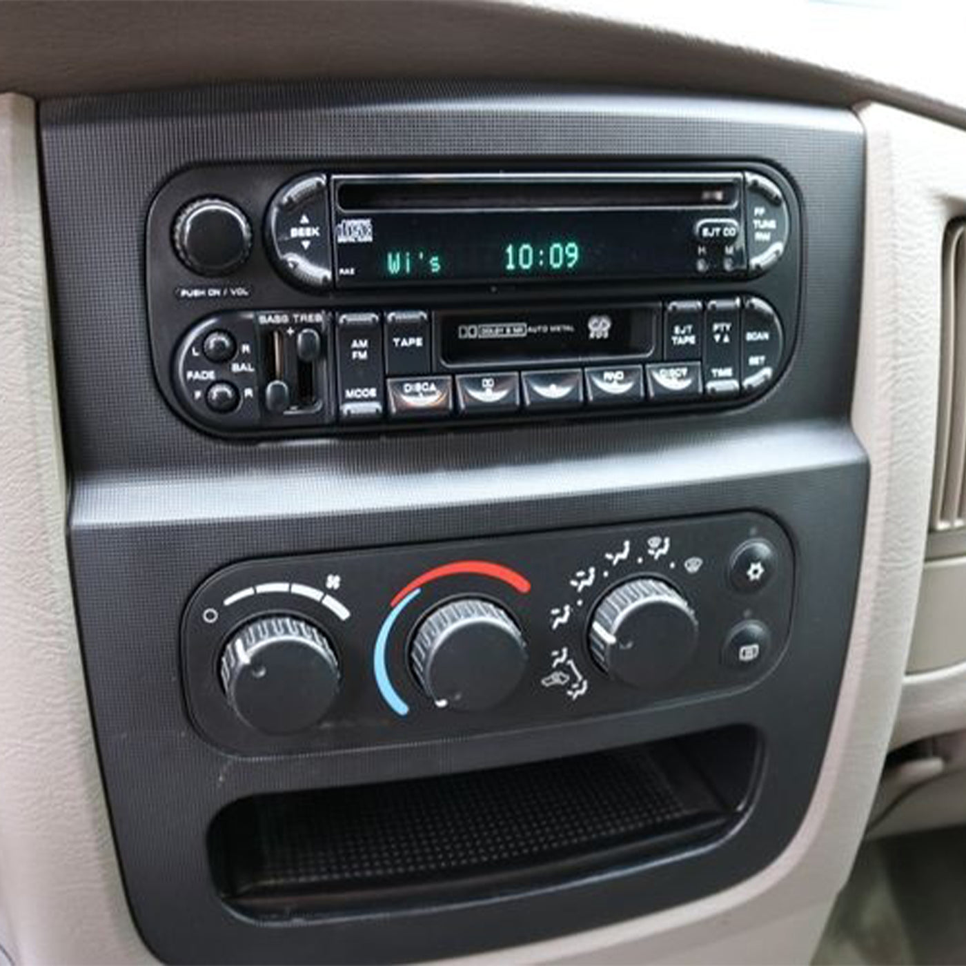 2002-2007 Jeep Liberty Radio Receiver