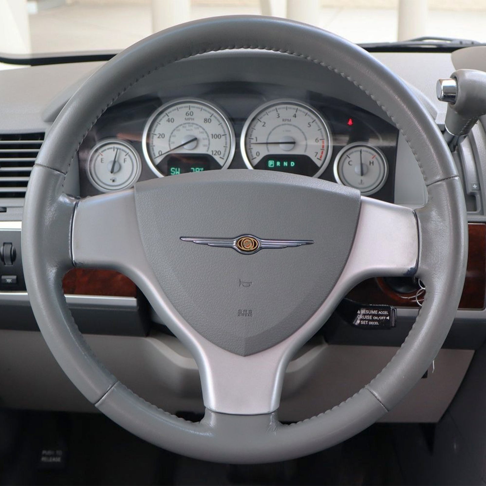 2010 Chrysler Town and Country Steering Wheel Airbag