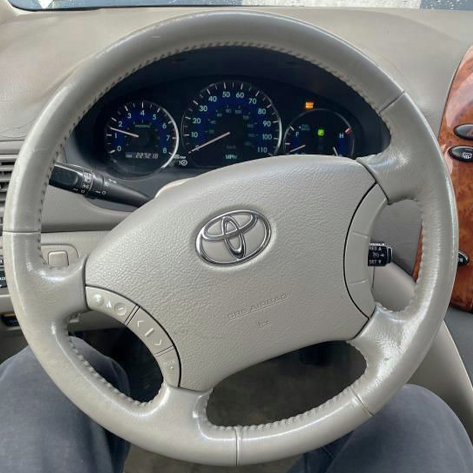 2004-2010 Toyota Sienna Steering Wheel Airbag