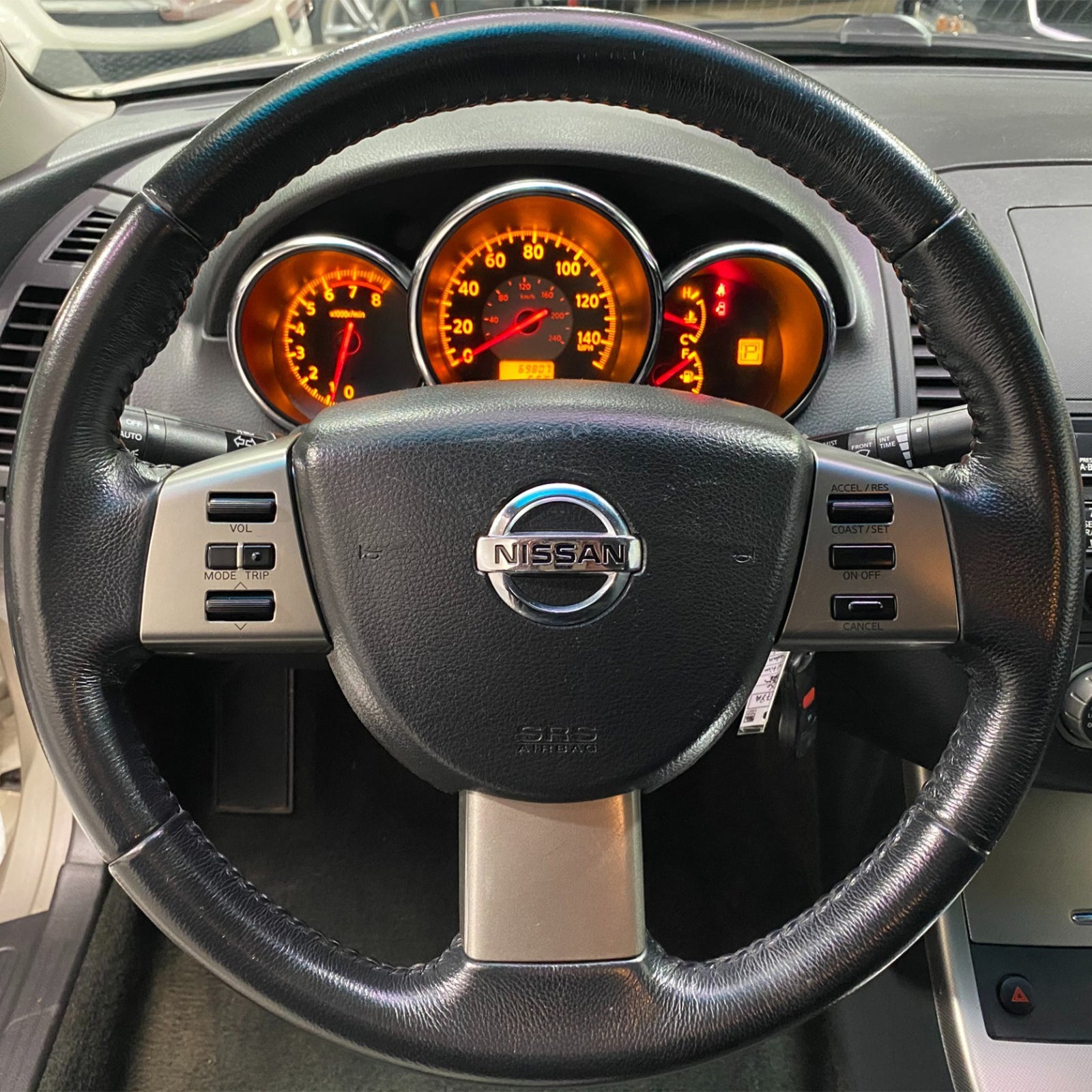 2004-2005 Nissan Maxima Steering Wheel Airbag