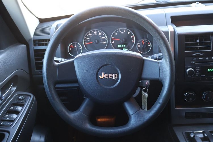 2008 Jeep Liberty Steering Wheel Airbag